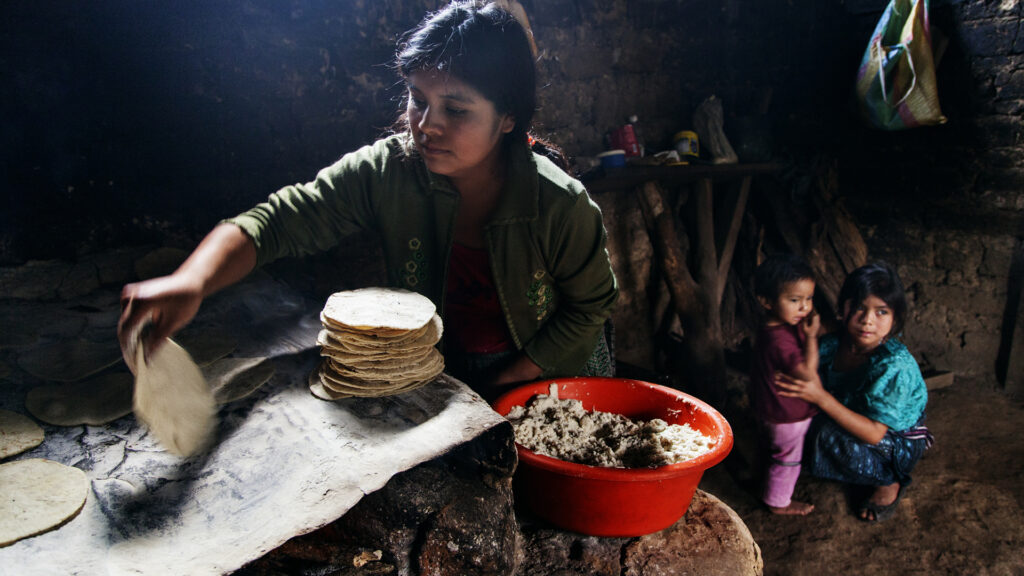 S4C_child_tortillas